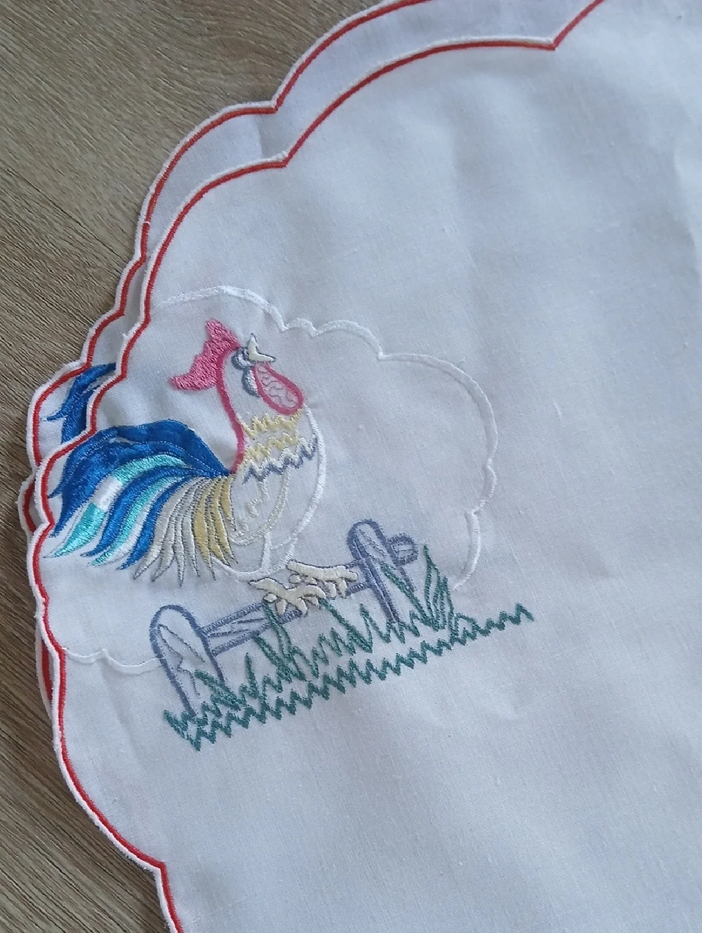 Regina Designer Embroidered Rooster Decorative Textile Multi-color Place Mats